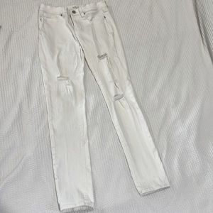 New York & Company skinny white jeans, size 4.